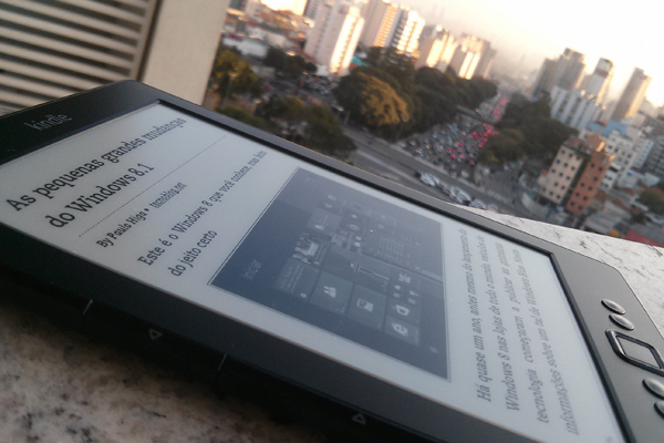 Matéria do Higa sobre Windows Phone 8.1 na tela do Kindle == ♥