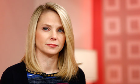 Marissa Mayer, a poderosa CEO do Yahoo, que aceitou o cargo enquanto estava grávida, deixando muita gente de queixo caído