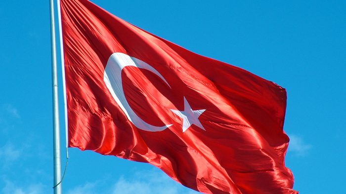 WhatsApp, Facebook, YouTube e Twitter estão bloqueados na Turquia