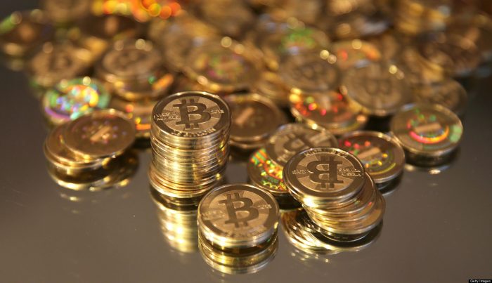 Bitcoin passa a valer mais de US$ 1.000 pela primeira vez em três anos