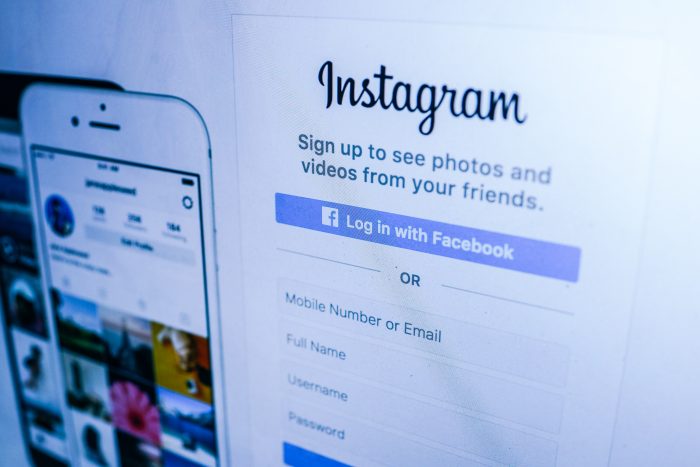Saiba como excluir o Instagram usando o celular ou o computador / Imagem: Unsplash