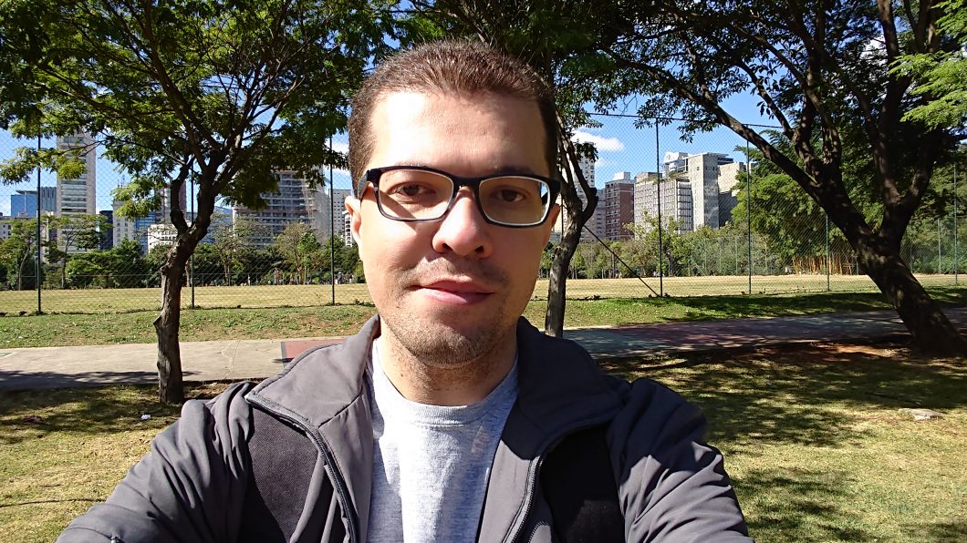 Selfie registrada com o Xperia XZ2 Compact