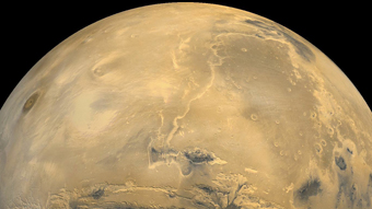 Cientistas dizem ter encontrado água líquida em Marte