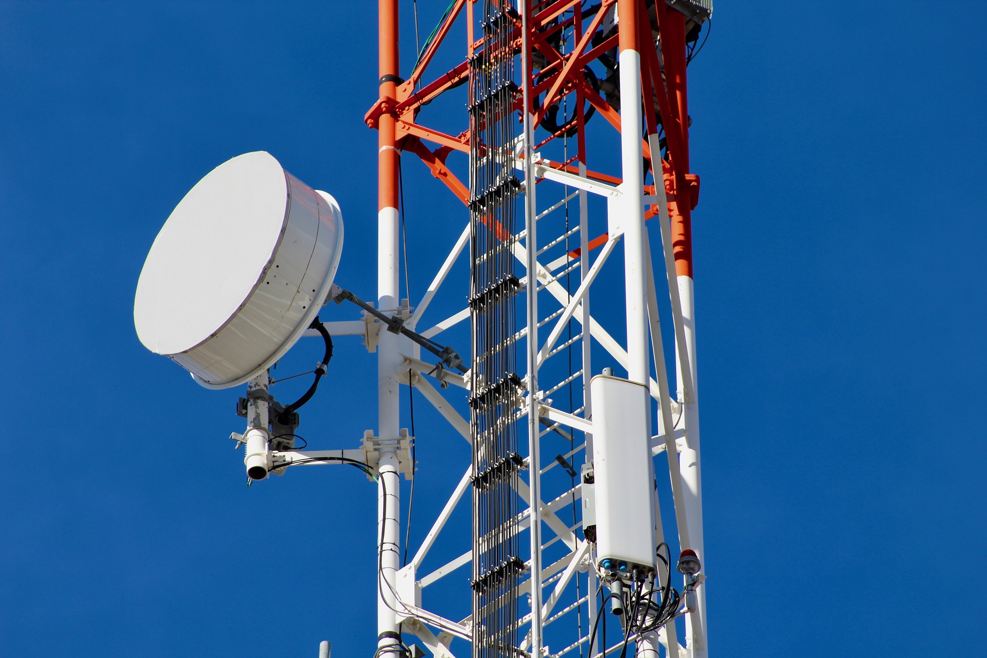 TIM testa dividir 2G com Vivo e defende desligamento de redes antigas | Telecomunicações