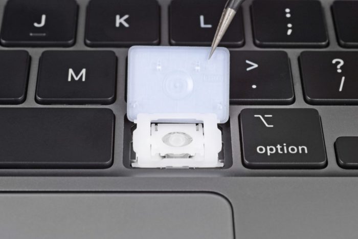 يكشف MacBook Air عن لوحة مفاتيح أفضل وإصلاحات صعبة 122