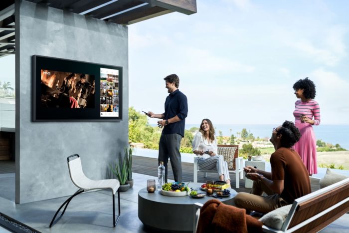 Samsung The Terrace هو تلفزيون مقاوم للماء للمناطق المفتوحة 1