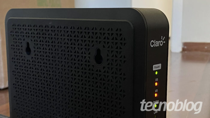 Claro NET Virtua broadband cable modem. Photo: Lucas Braga / Tecnoblog