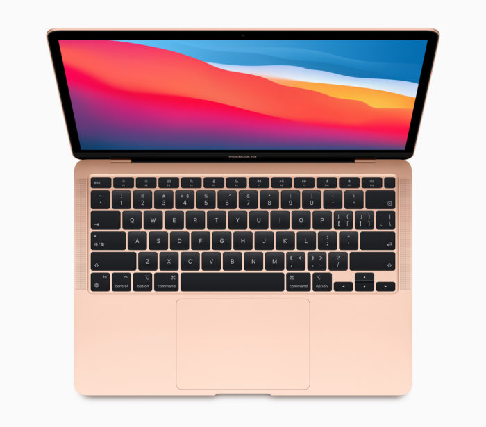 MacBook Air com chip Apple M1 (Imagem: Divulgação/Apple)