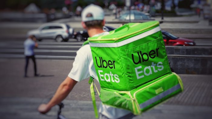 Uber Eats (Imagem: Robert Anasch/Unsplash)