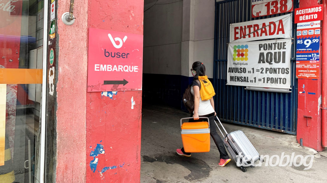 Buser boarding entrance next to the Tietê Bus Terminal (image: Emerson Alecrim / Tecnoblog)