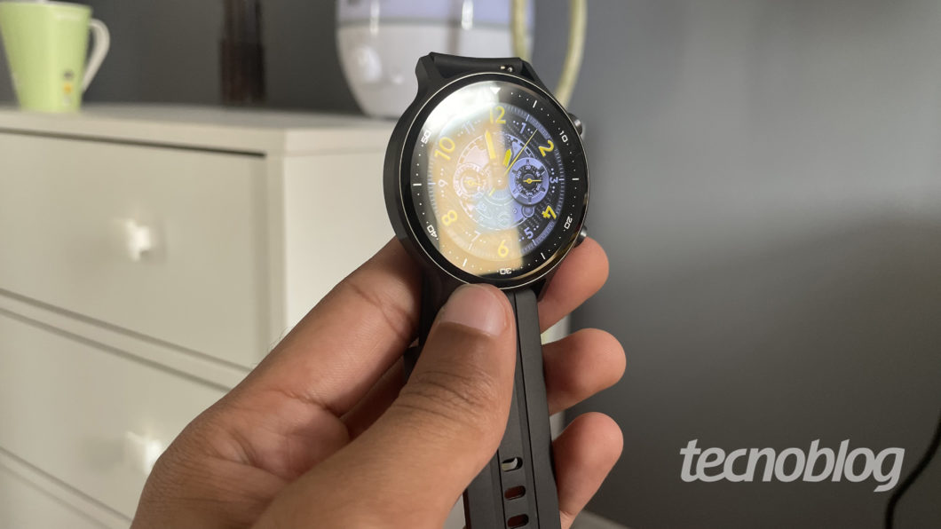 Realme Watch S (Image: Darlan Helder / Tecnoblog)