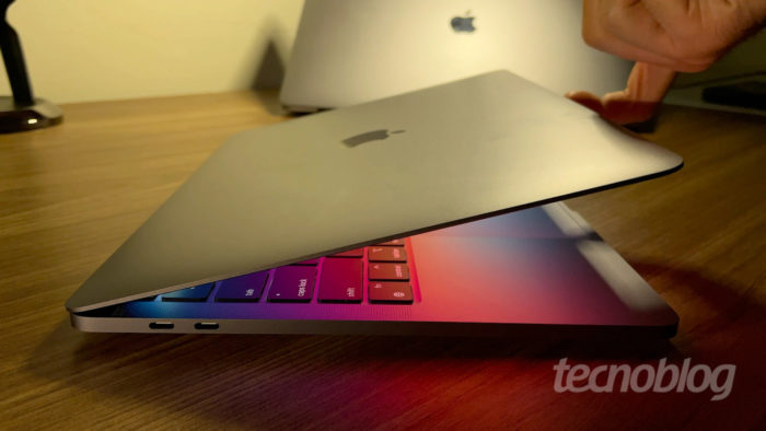 MacBook Pro (2020) with Apple M1 (Image: Paulo Higa/Tecnoblog)