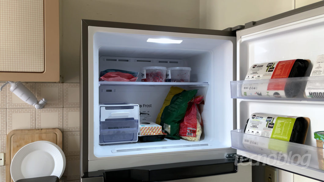 Samsung Evolution RT46 refrigerator with PowerVolt (Image: Paulo Higa / Tecnoblog)