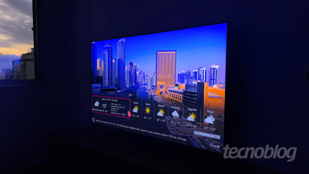 8K LG Nano96 TV (Image: Paulo Higa / Tecnoblog)