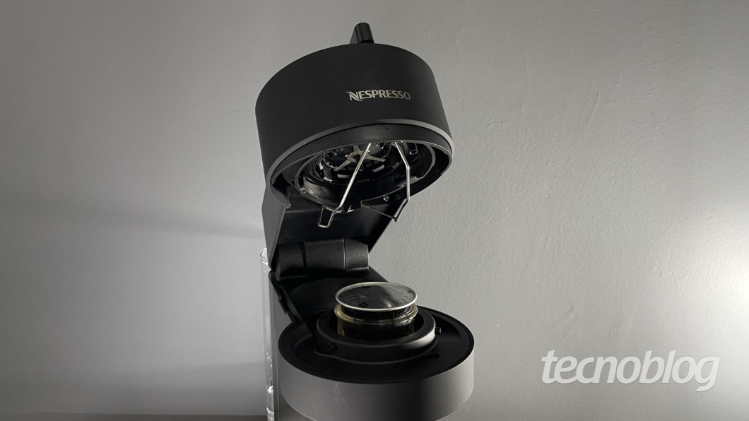 Nespresso Vertuo Next (Image: Darlan Helder/Tecnoblog)