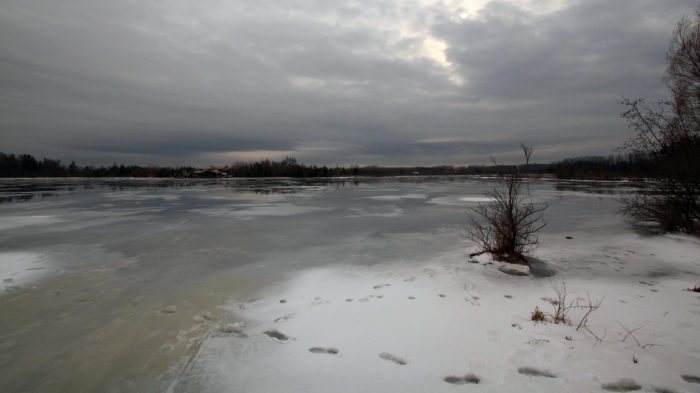 Lago Seneca, no norte do estado de Nova York, congelado no inverno (Imagem: Vlad Podvorny/ Flickr)
