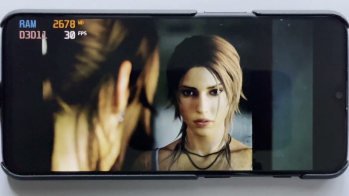 Tomb Raider rodando no Windows 11 ARM em um OnePlus 6T (Imagem: Reprodução/YouTube edi194)