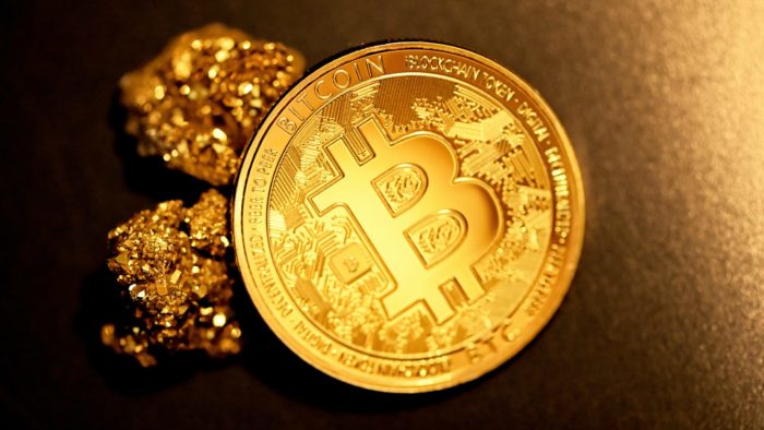 Bitcoin é considerado "ouro digital" (Imagem: Executium/ Unsplash)