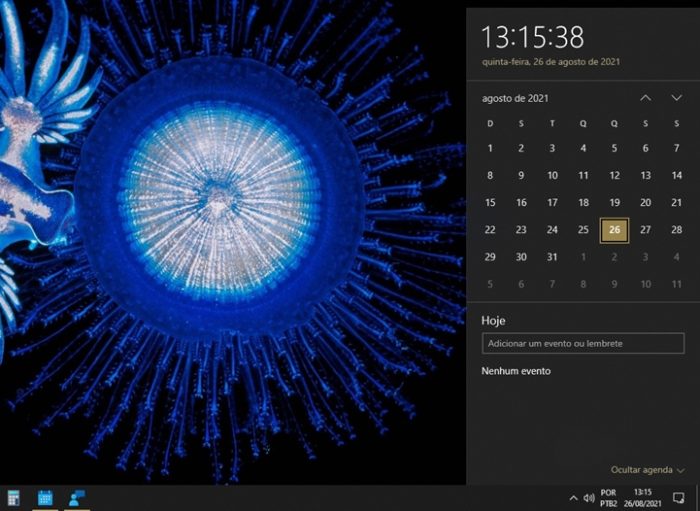 Calendário com horas (e segundos) no Windows 10 (imagem: Emerson Alecrim/Tecnoblog)