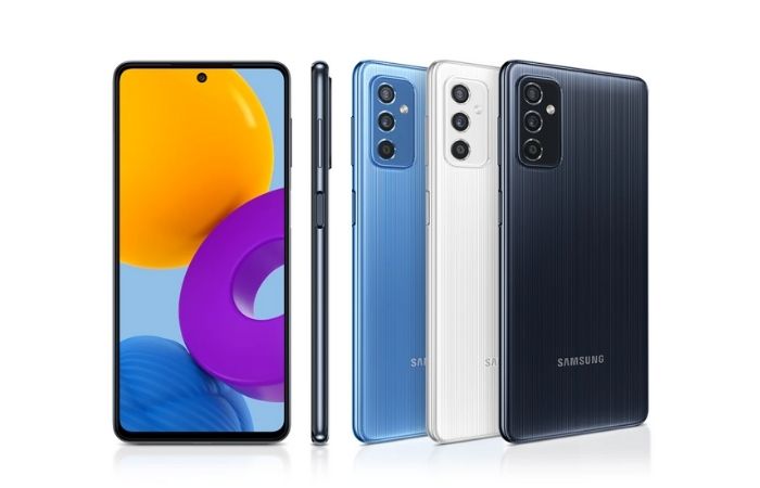 Samsung <a href='https://meuspy.com/tag/Espionar-Galaxy'>Galaxy</a> M52 5G será vendido na Índia nas cores azul e preto (Imagem: Divulgação/Samsung)