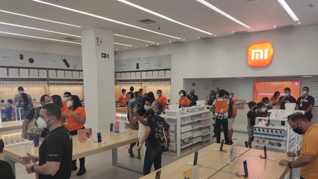 Inauguração da loja oficial da <a href='https://meuspy.com/tag/Xiaomi-espiao'>Xiaomi</a> no BarraShopping (Imagem: Divulgação)