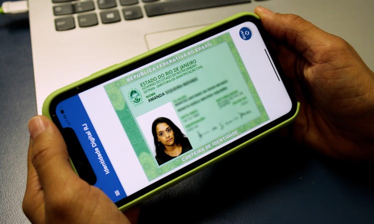 Aplicativo Identidade Digital RJ permite acessar o RG pelo celular (Imagem: Divulgação/Detran-RJ)