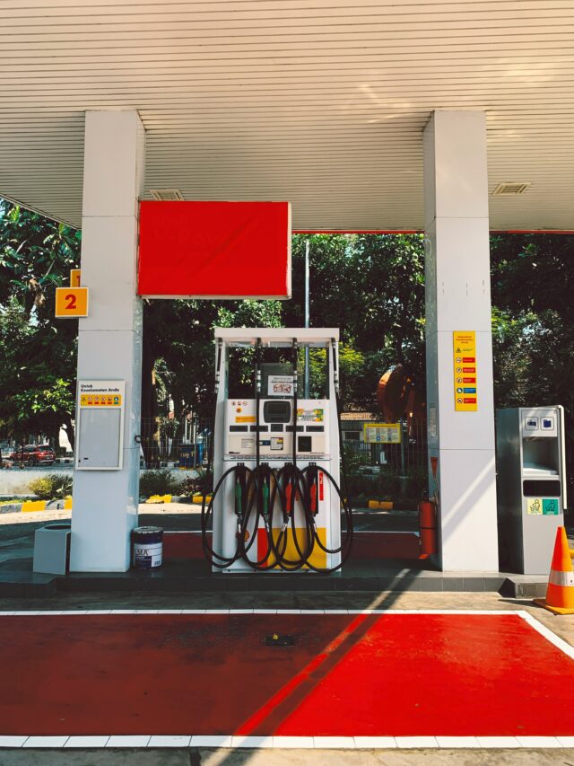 4 apps para acompanhar e comparar o preço do combustível